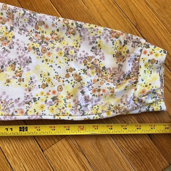 Olivia and Vivian Floral Sweatsuit Size Small EUC 🌸 - Picture 6 of 6